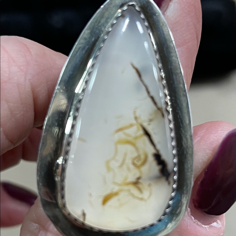 Unique stone ring - Picture 3 of 3